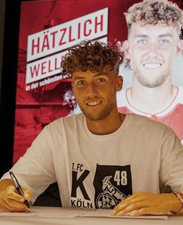 Luca Waldschmidt bei seiner Vorstellung am Geißbockheim.