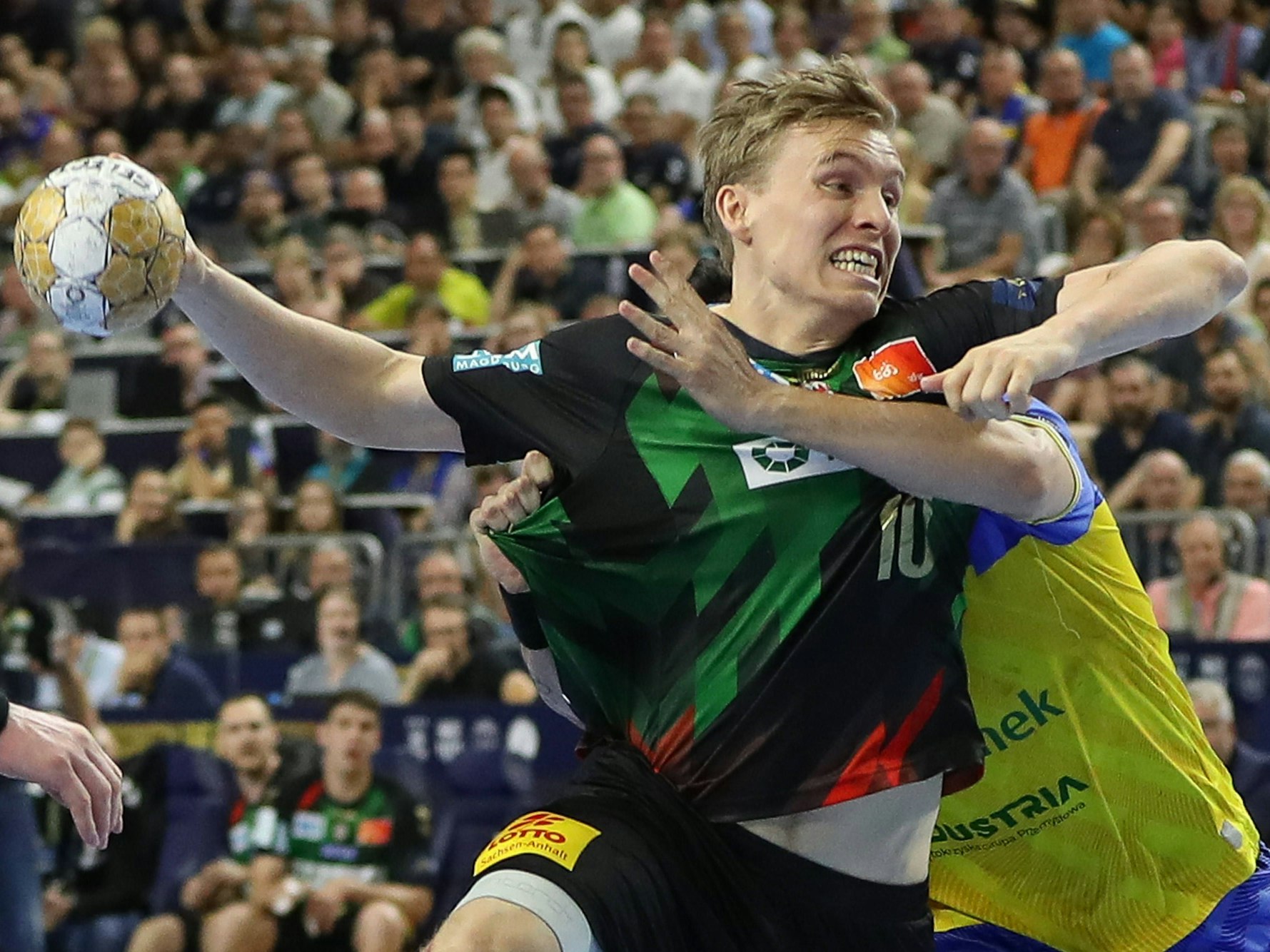 Gisli Kristjansson setzt zum Wurf an.