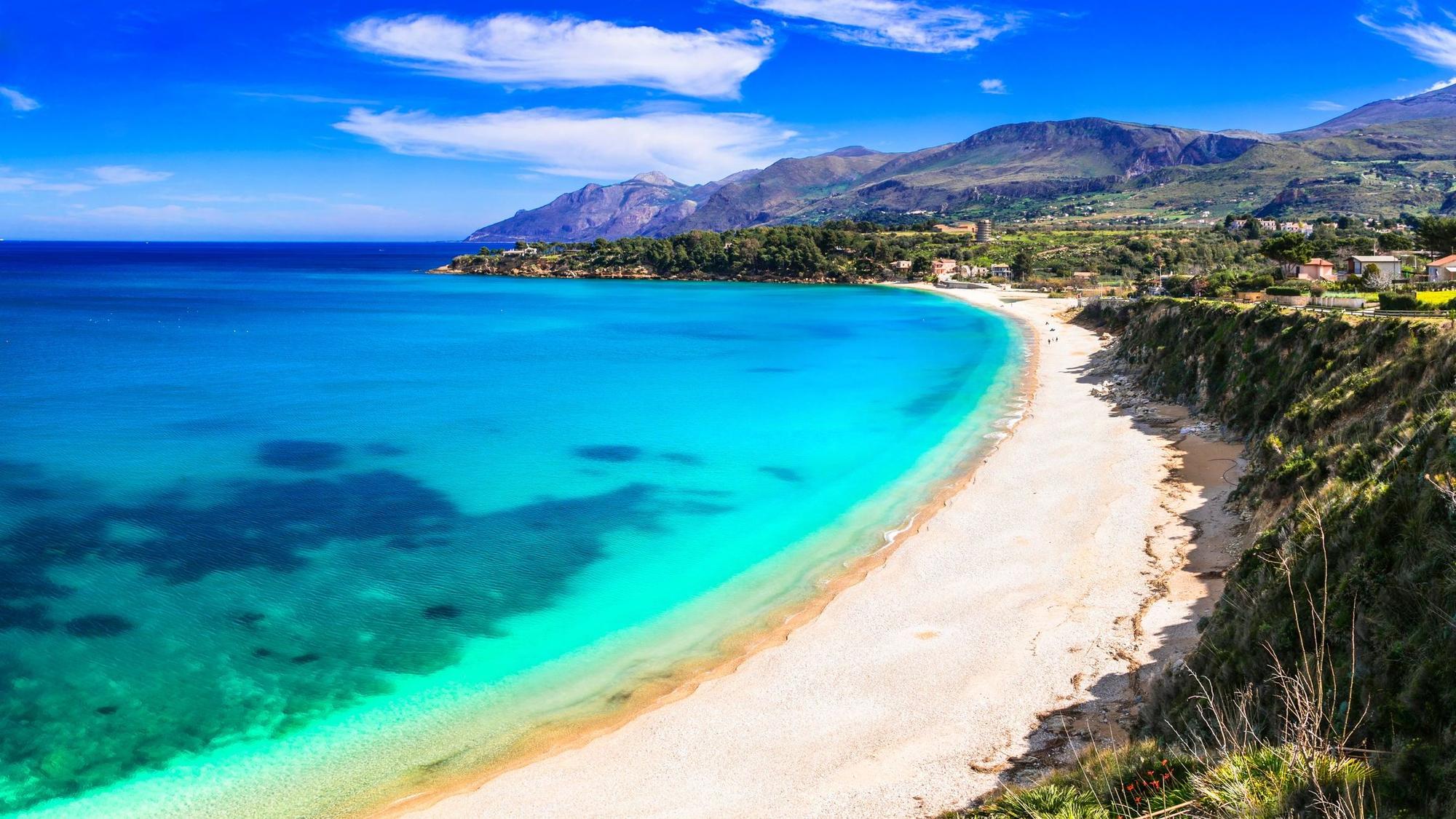Strand bei Scopello auf Sizilien.