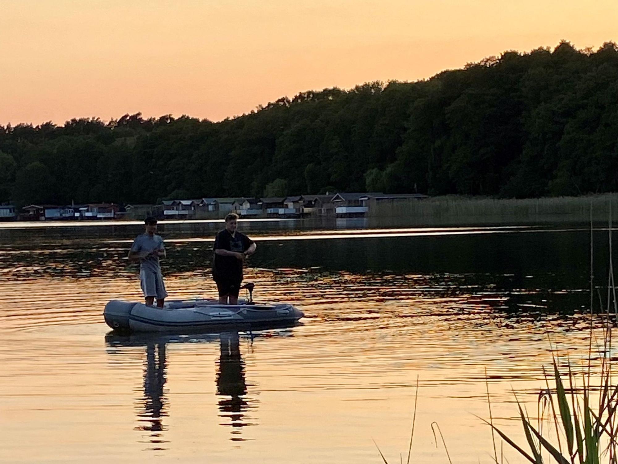 Beliebt: Angeln auf dem Gudelackseee in Lindow