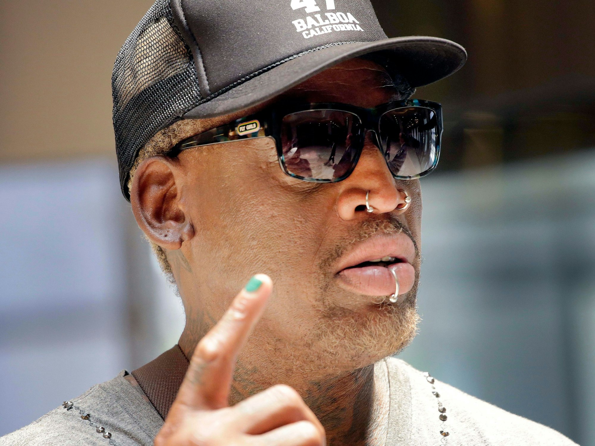 Der ehemalige US-Profi-Basketballer Dennis Rodman kommt in das Koryo Hotel in Pjöngjang (Nordkorea).