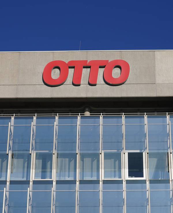 Blick auf die Zentrale des Handelsunternehmens Otto