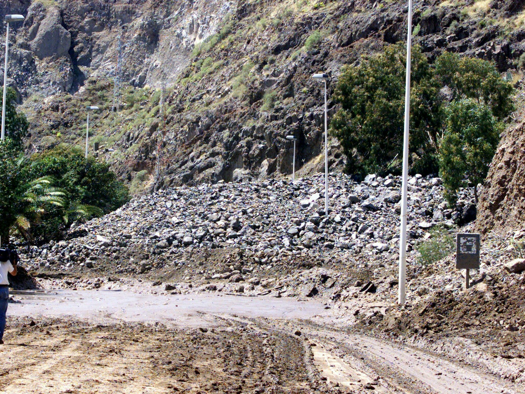 Das Symbolfoto zeigt einen Erdrutsch auf Teneriffa im Jahr 2002.