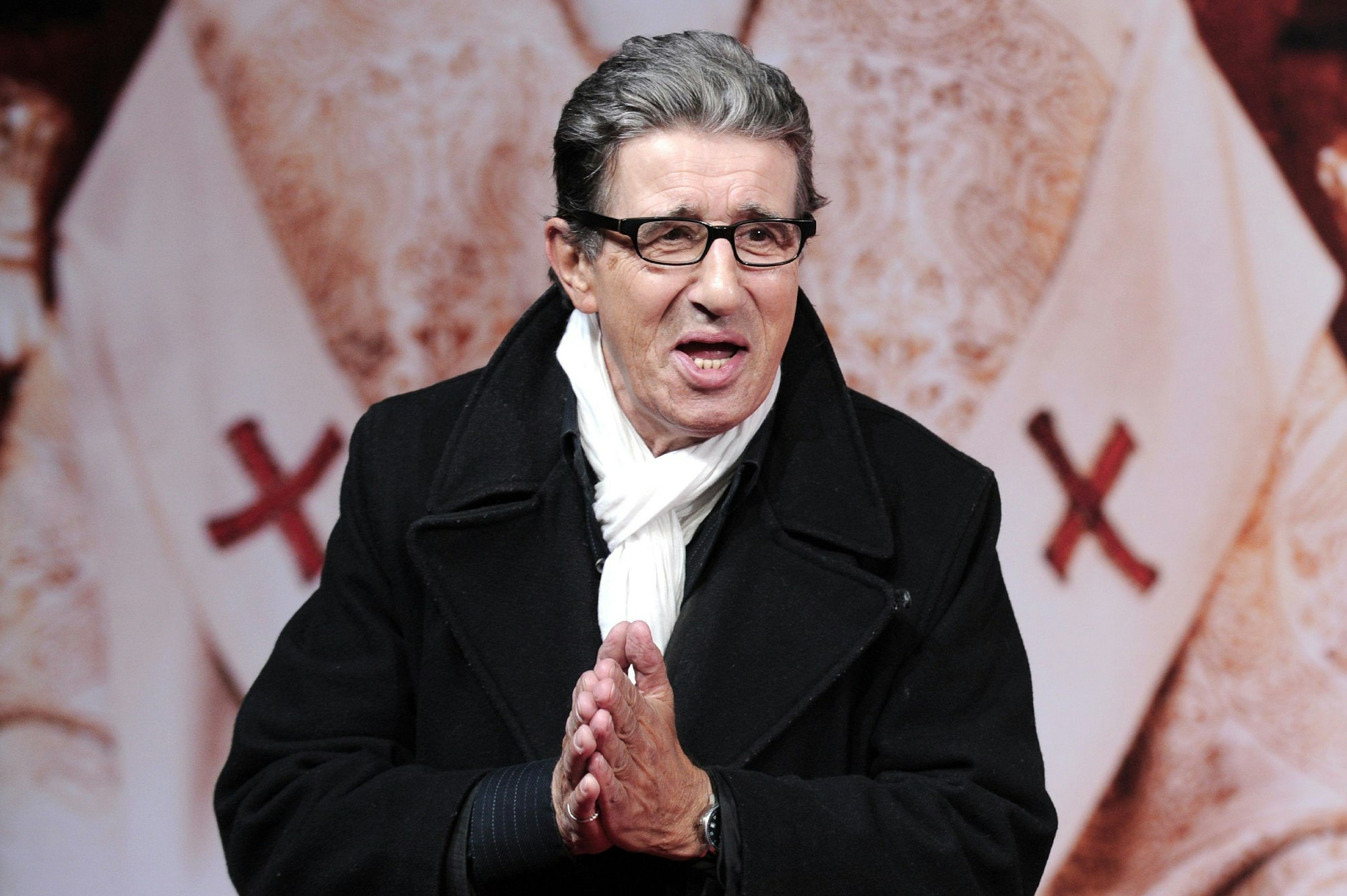 Der Schauspieler Rolf Zacher am Montag (19.10.2009) in Berlin bei einer Fim-Premiere. Er starb mit 76 Jahren.
