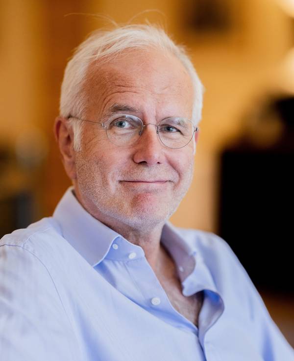 Harald Schmidt, Schauspieler, Entertainer und Kabarettist, aufgenommen im Rahmen eines Interviews mit der Deutschen Presse-Agentur im Excelsior Hotel Ernst am 11. August 2022.