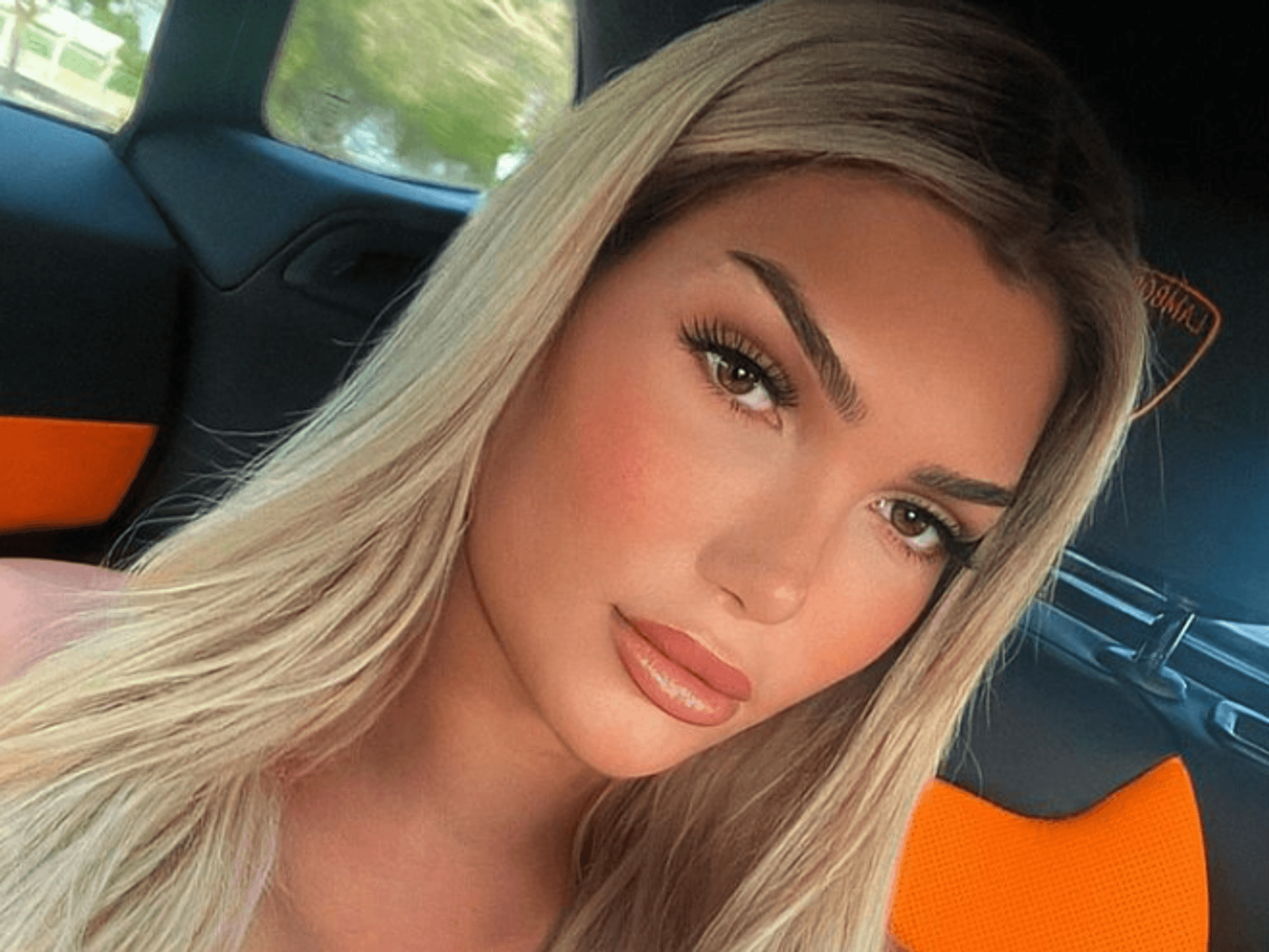 Giuliana Farfalla macht ein Selfie