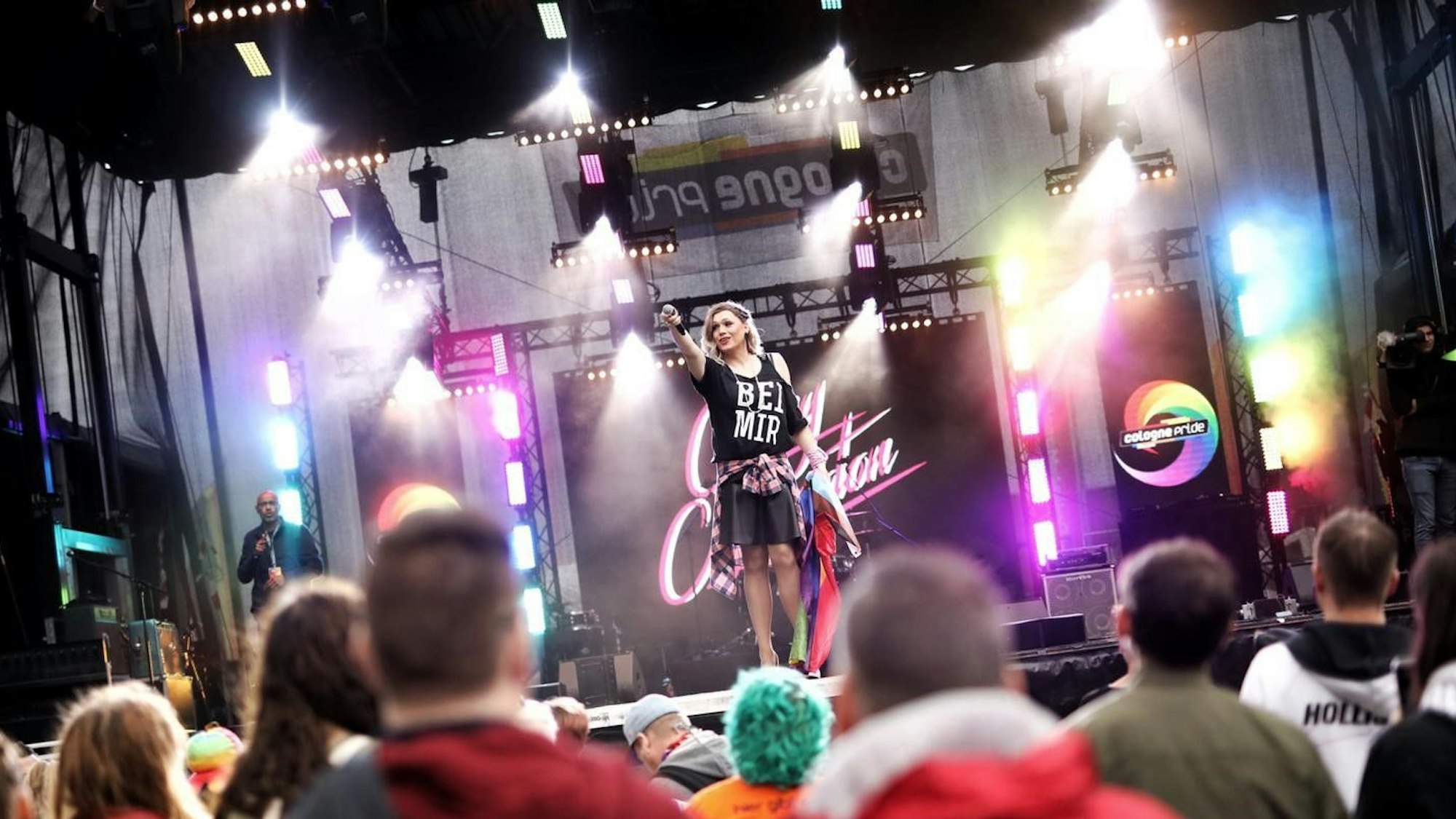 Cassy Carrington auf der Bühne am Heumarkt in Köln.