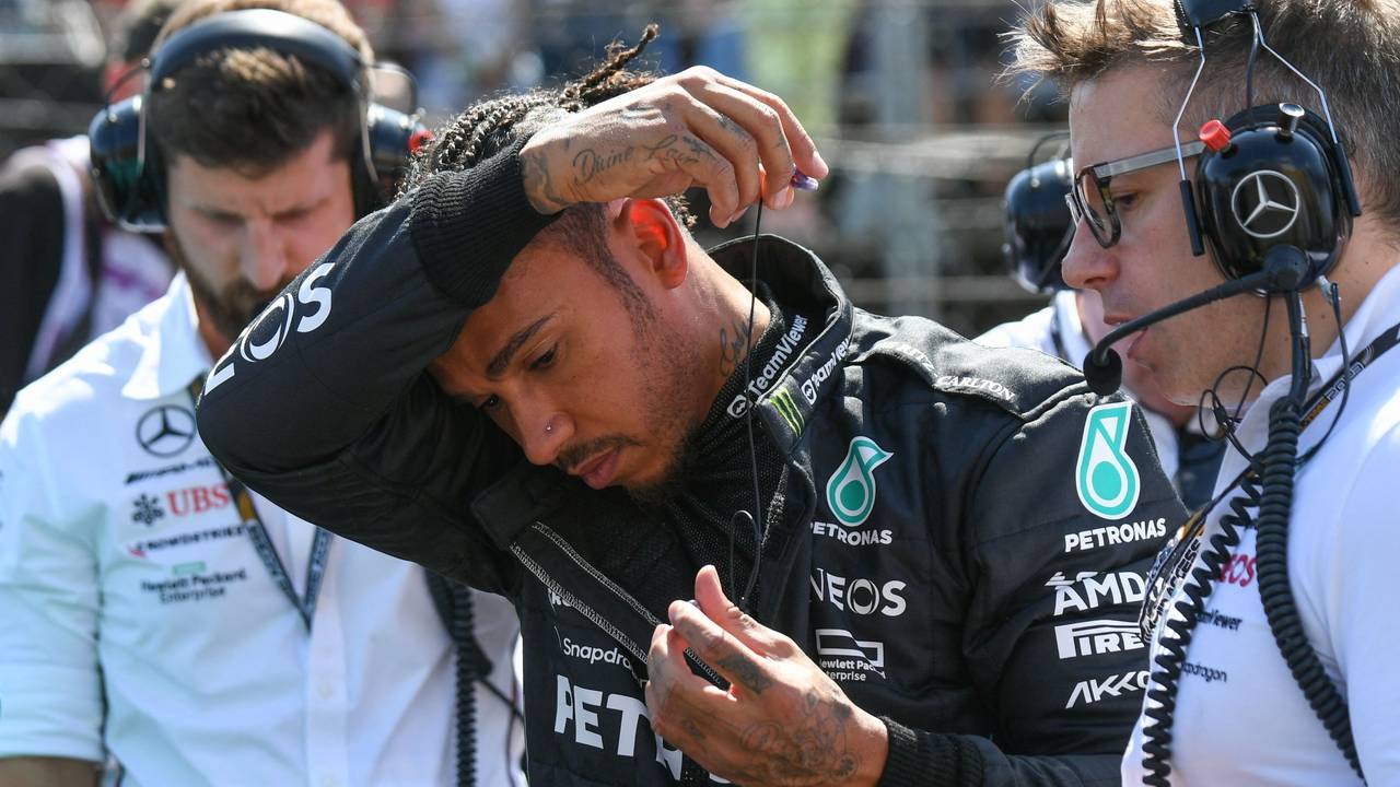Lewis Hamilton am 23. Juli 2023 vor dem Rennen auf dem Hungaroring.