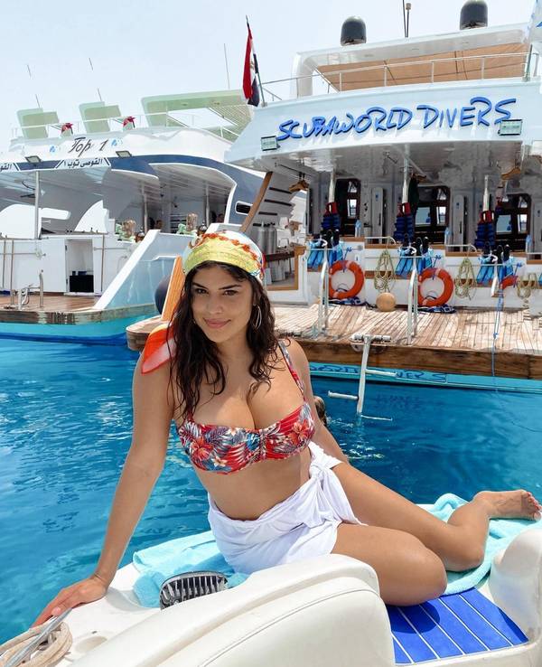 Tanja Tischewitsch im Bikini.