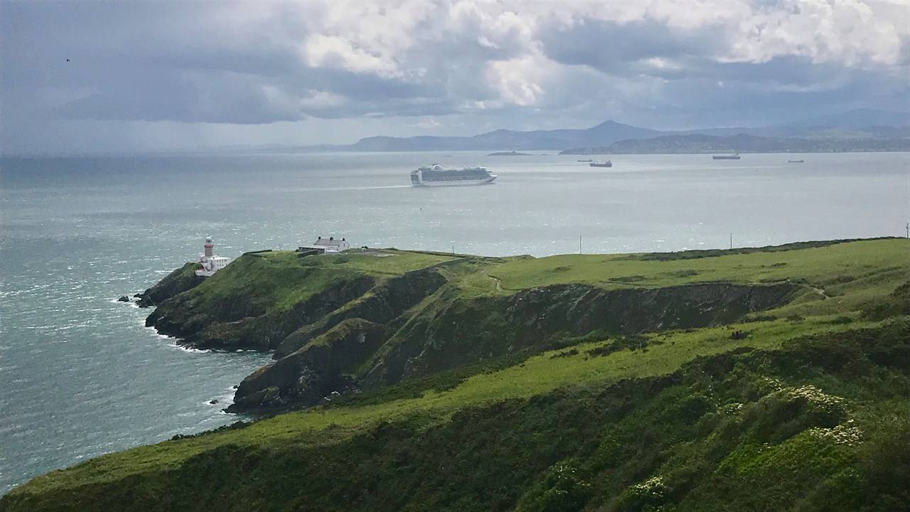 Küste bei Howth vor Dublin (Irland)