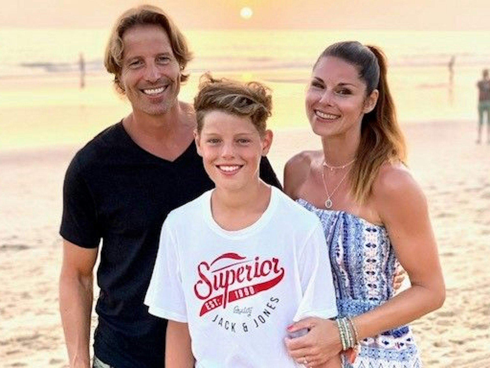 "Rote Rosen"-Star Hakim-Michael Menziani mit Ehefrau Anja und Sohn Mika