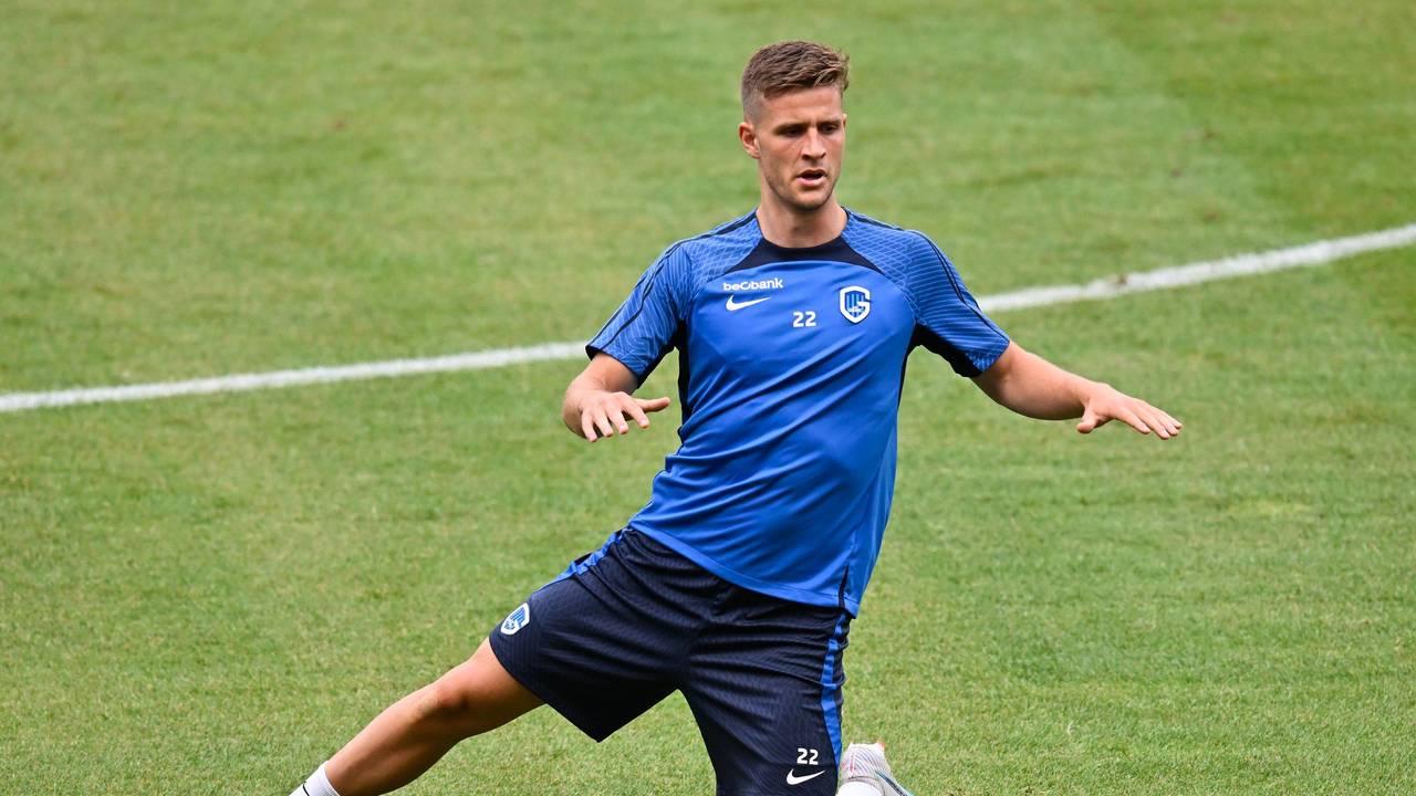 Ramus Carstensen dehnt sich.