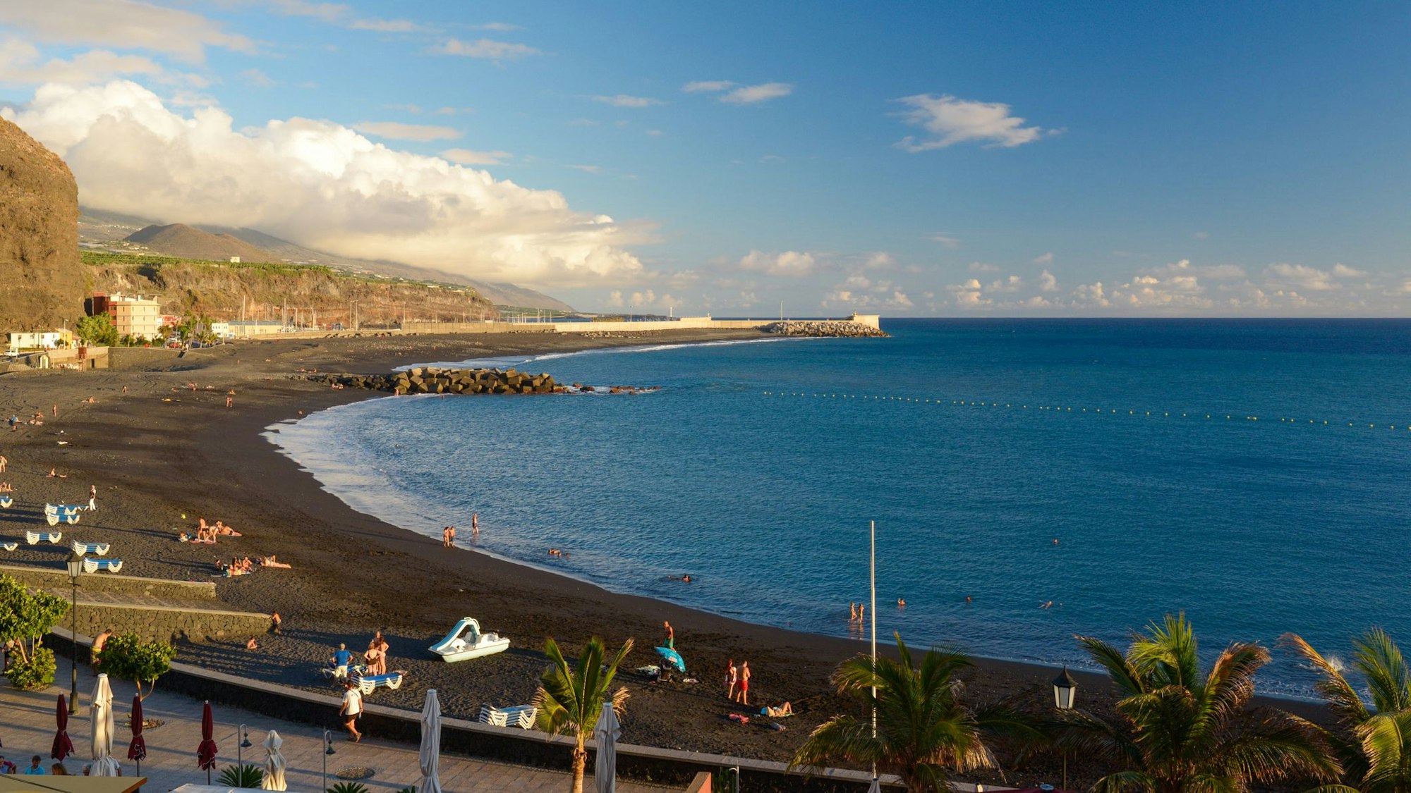 Auf dem Foto sieht man die Playa Tazacorte.