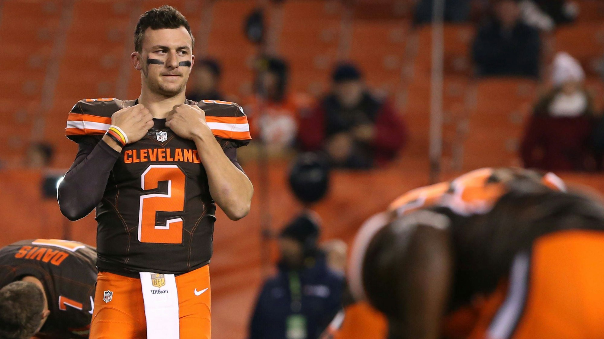 Johnny Manziel beim Aufwärmen vor dem Spiel gegen die Baltimore Ravens.
