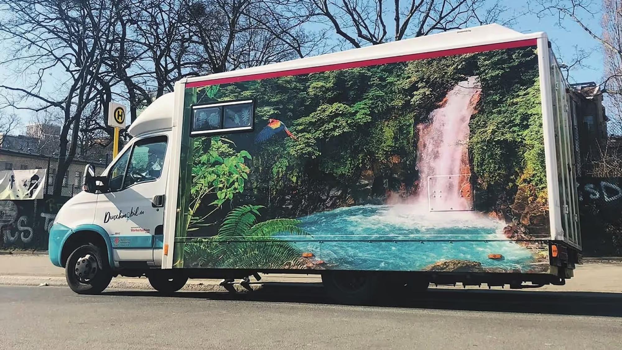 Duschmobil in Berlin.