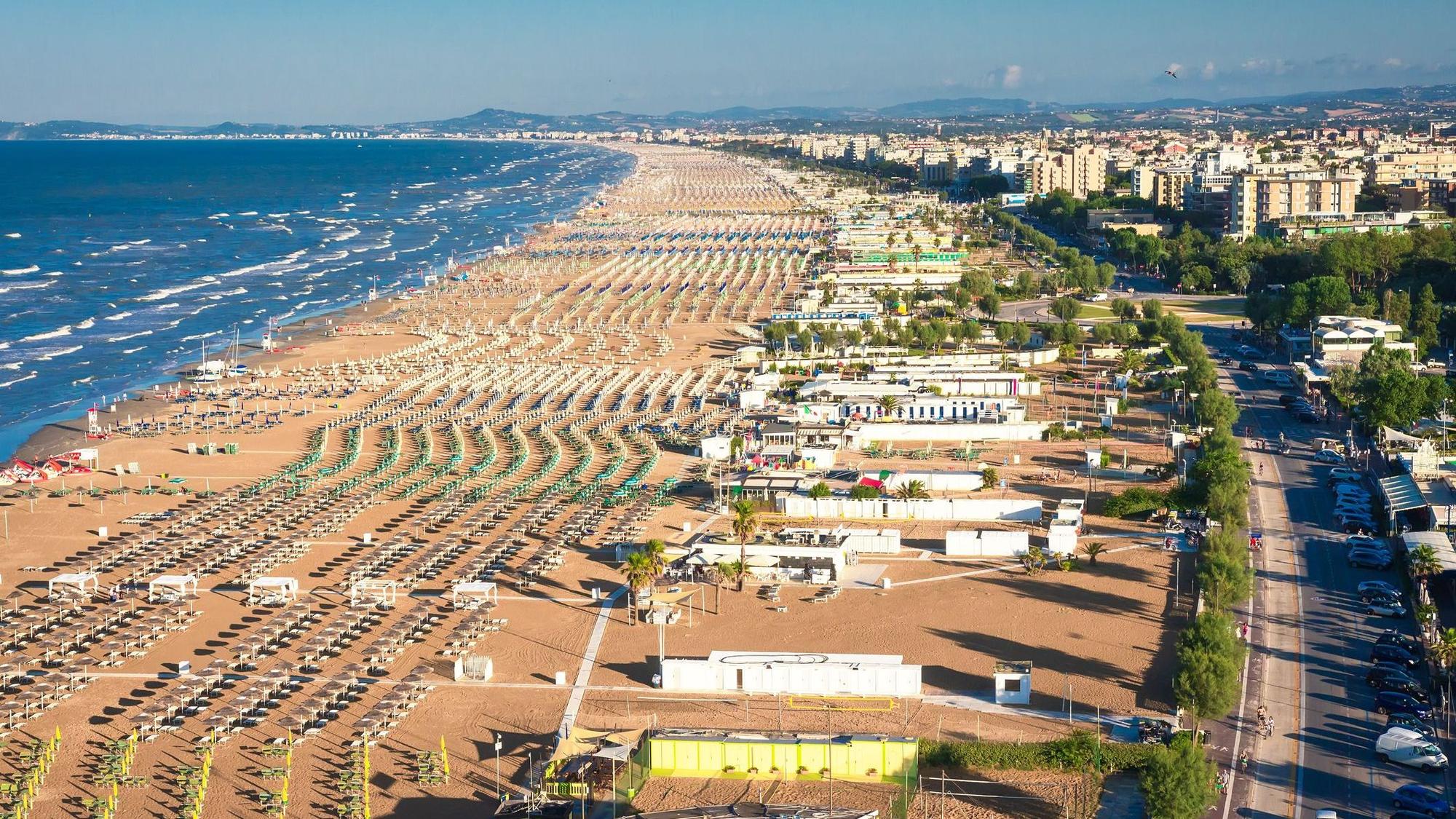 Blick auf den Strand von Rimini
