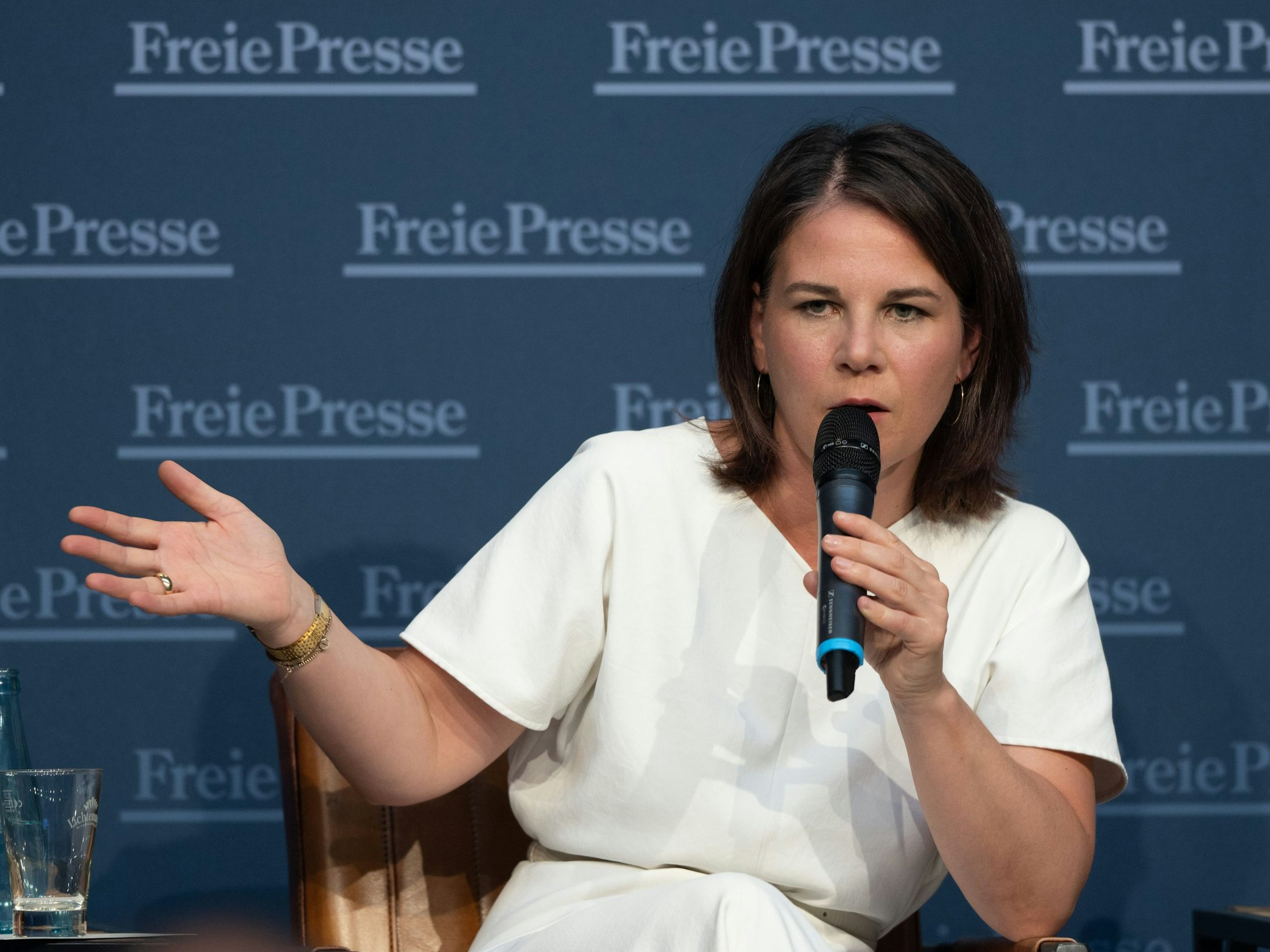 Außenministerin Annalena Baerbock (Bündnis 90/Die Grünen) spricht am 14. Juli 2023 bei einer Debatte in Chemnitz.