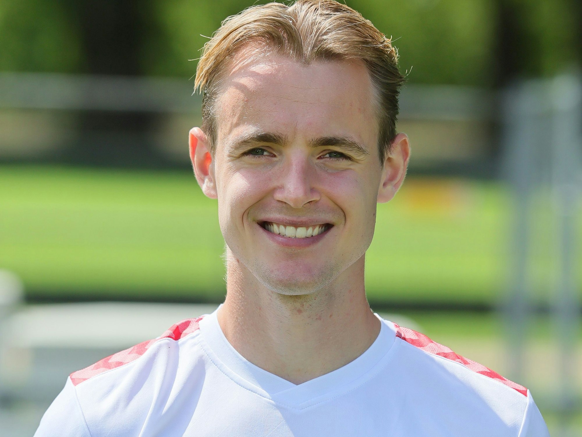 1. FC Köln Jacob Christensen feiert gelungenes StartelfDebüt Express