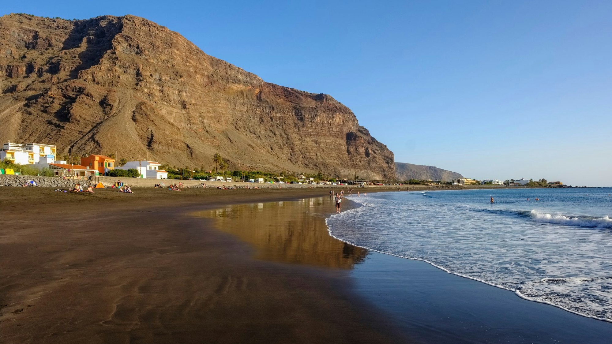 Auf dem Foto sieht man die Playa de Valle Gran Rey.