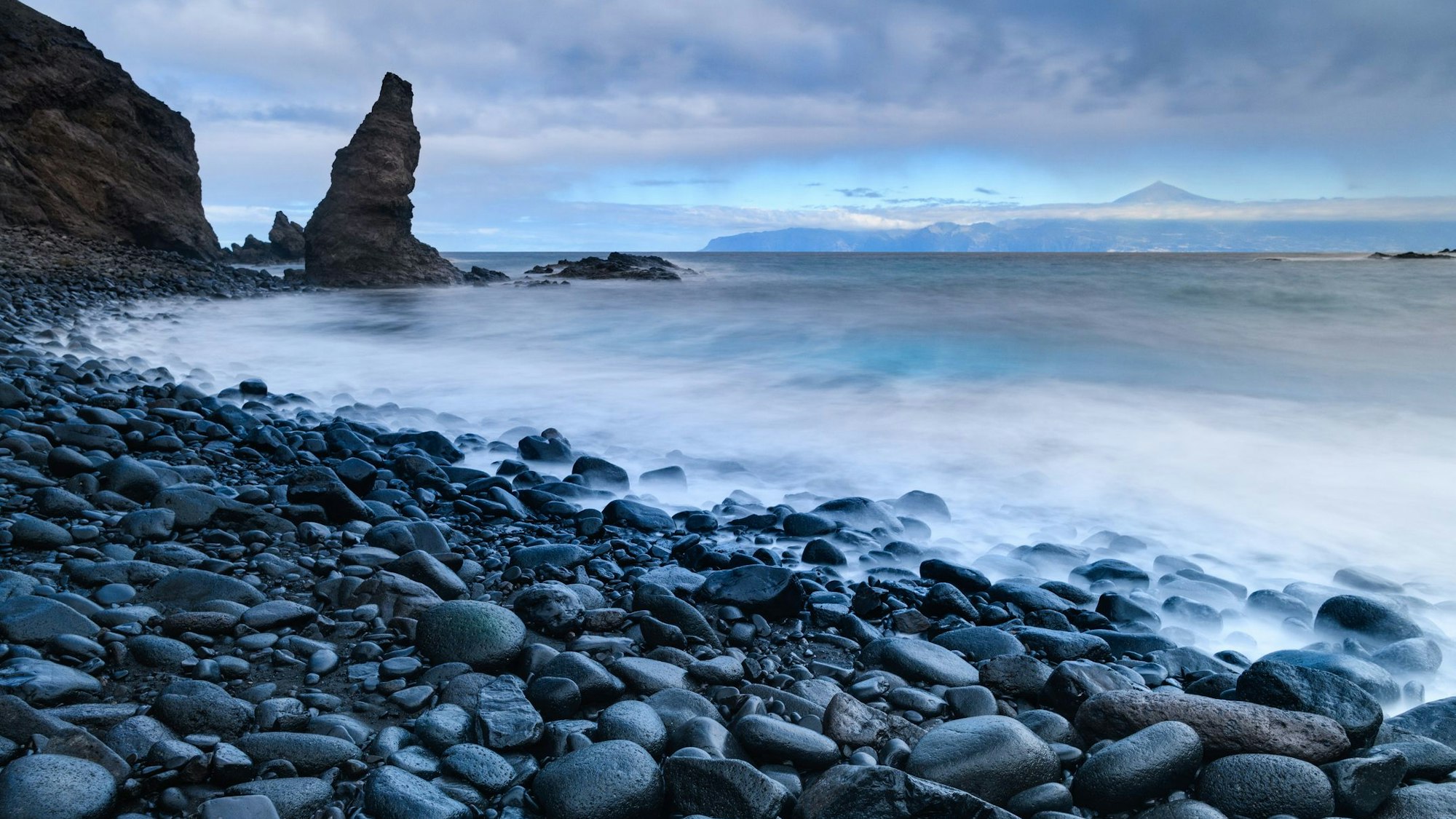 Auf dem Foto sieht man die Die Playa de la Caleta.