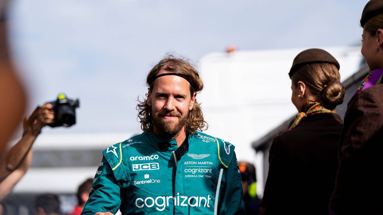 Sebastian Vettel aus Deutschland vom Team Aston Martin vor seinem letzten Rennen beim Großen Preis von Abu Dhabi.
