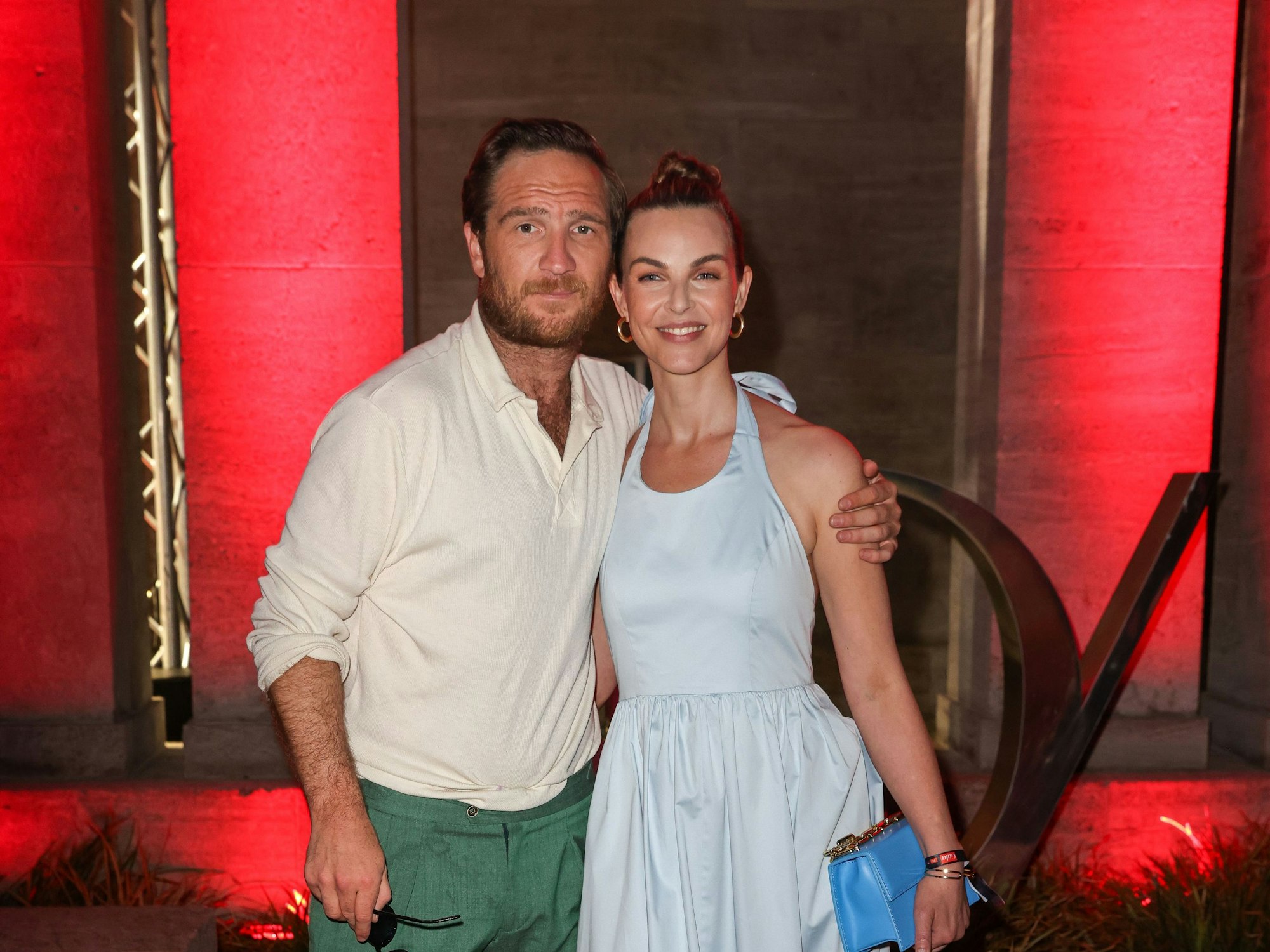 Frederick Lau und Frau Annika Lau kommen am 9. Juni 2022 zu der Launch-Party der Marke GALA.