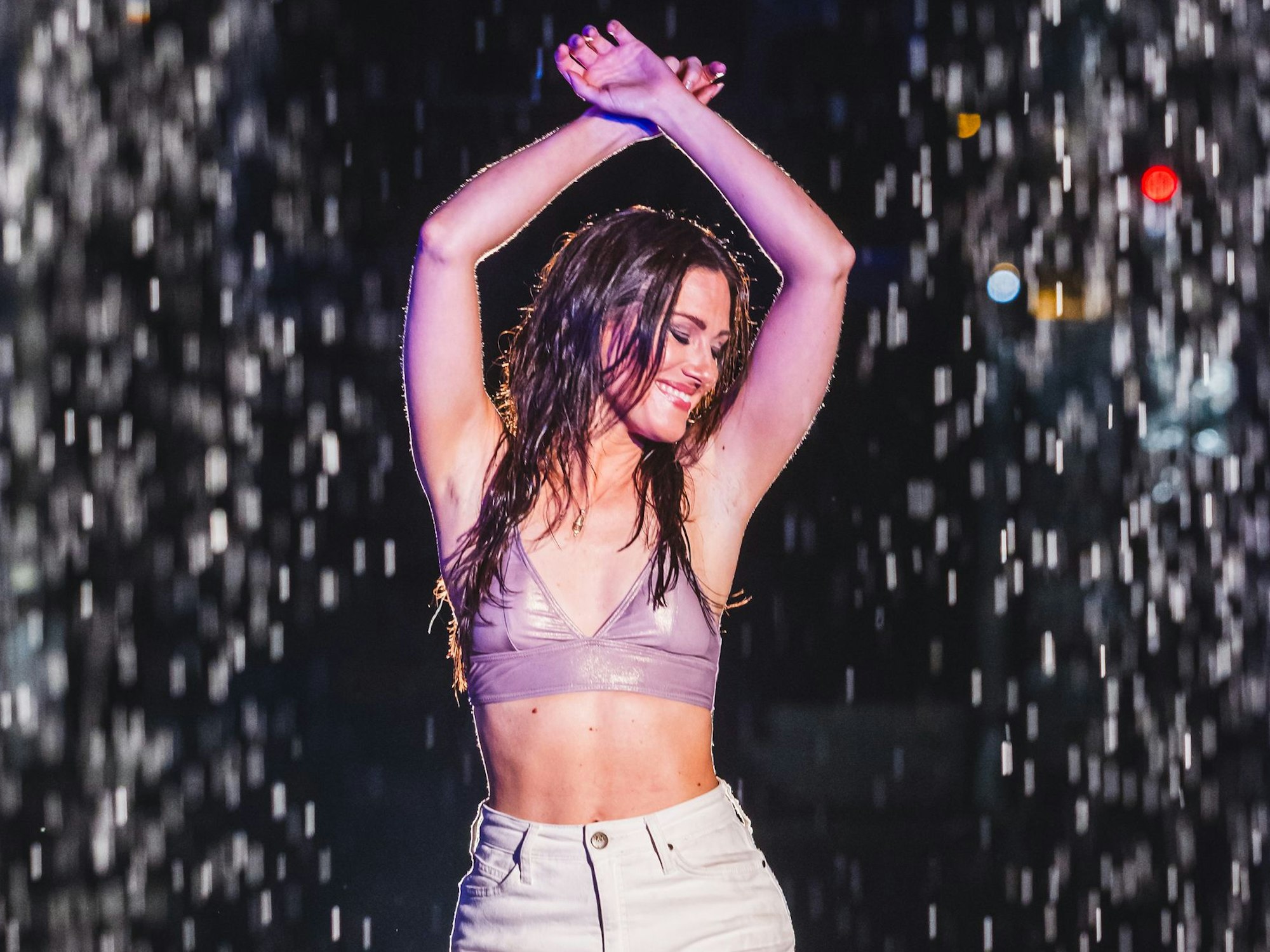 Die gebürtige Kölnerin Sabi Offergeld startet als Solokünstlerin SABI durch.