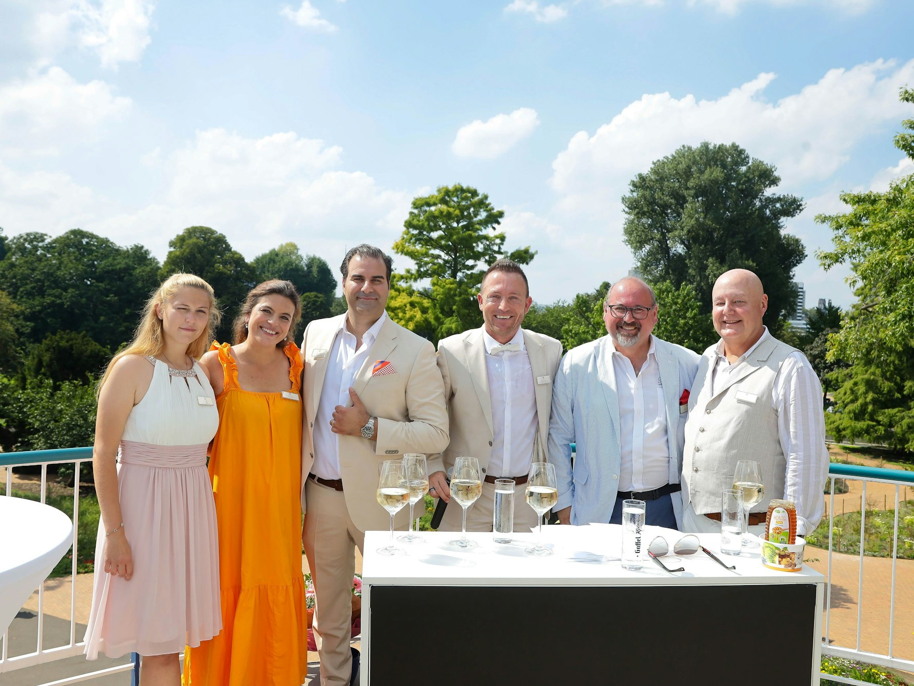 Unikat-Sommerfest im Parkcafé' im Rheinpark.