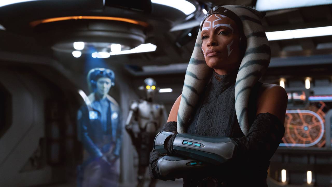 Hera Syndulla (Mary Elizabeth Winstead) and Ahsoka Tano in den Disney+-Serie Ahsoka (ab 23.8.23)