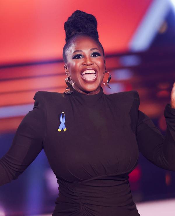 Motsi Mabuse freut sich.