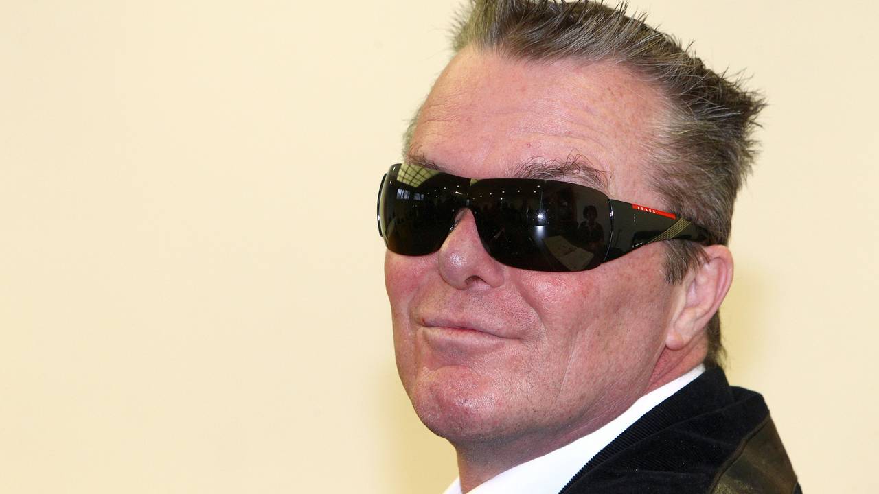 Prinz Marcus von Anhalt sitzt am 19.11.2014 im Landgericht Augsburg (Bayern).