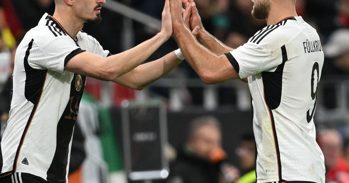 Nationalspieler im Fokus: BVB mit Interesse an Augsburgs Berisha | Express