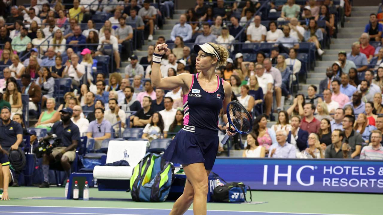 Laura Siegemund ballt bei ihrem Erstrunden-Auftritt während der US Open gegen Coco Gauff kampfeslustig die Faust.