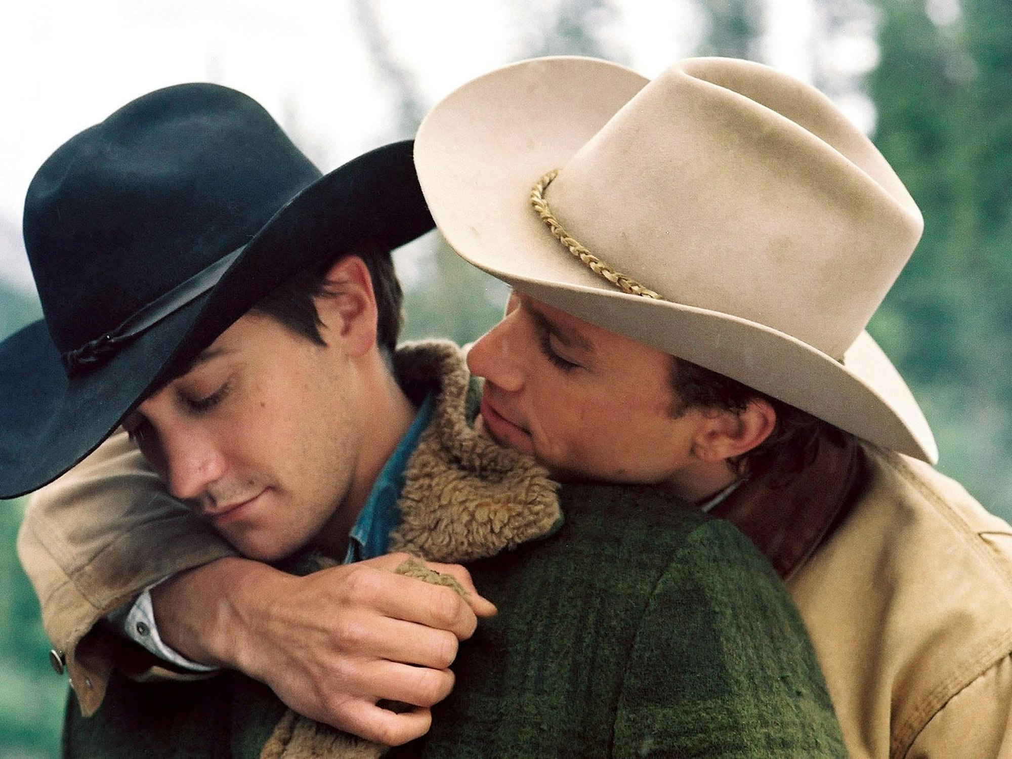 Jake Gyllenhaal und Heath Ledger in einer Szene des Films „Brokeback Mountain".