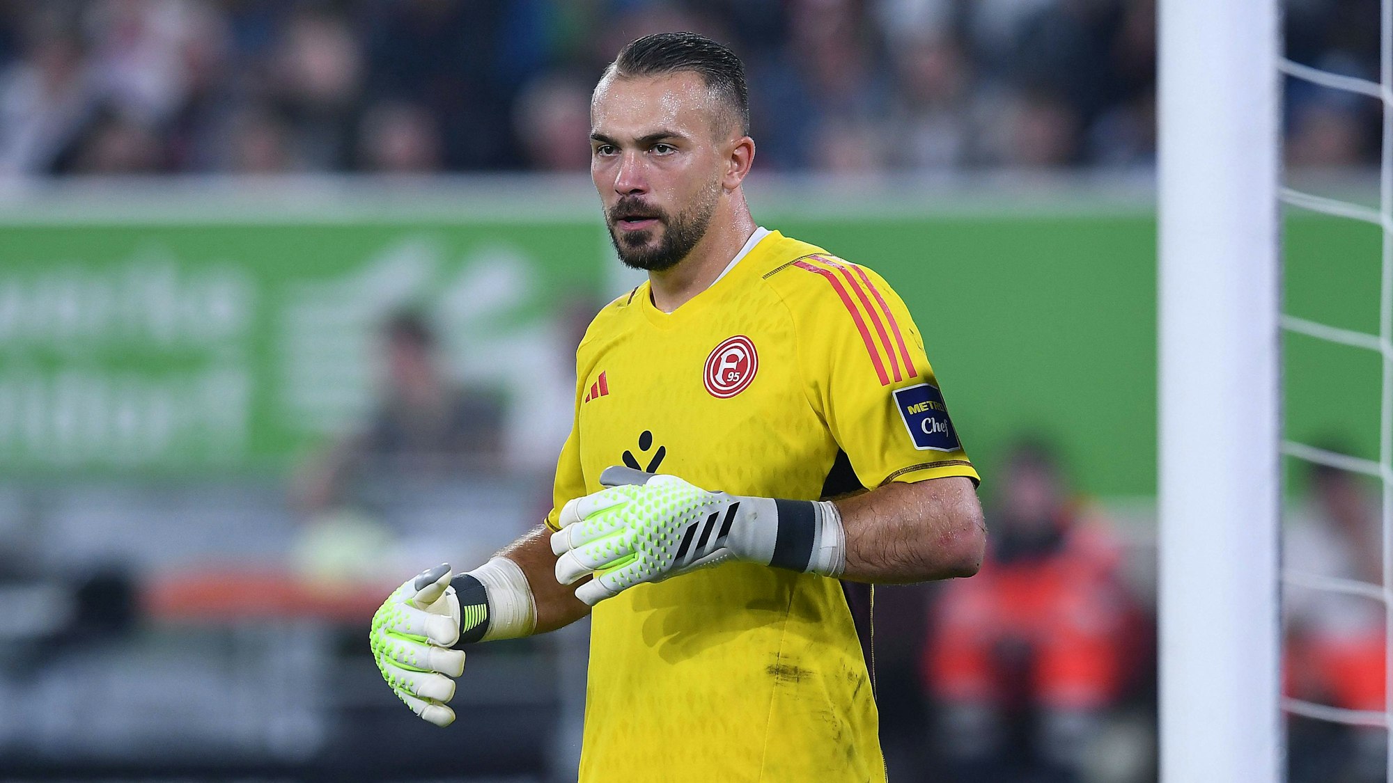 Florian Kastenmeier steht im Spiel gegen Hertha BSC auf dem Platz.