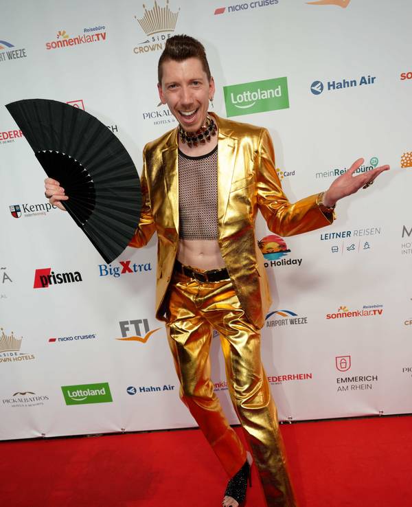Manuel Flickinger lächelt.