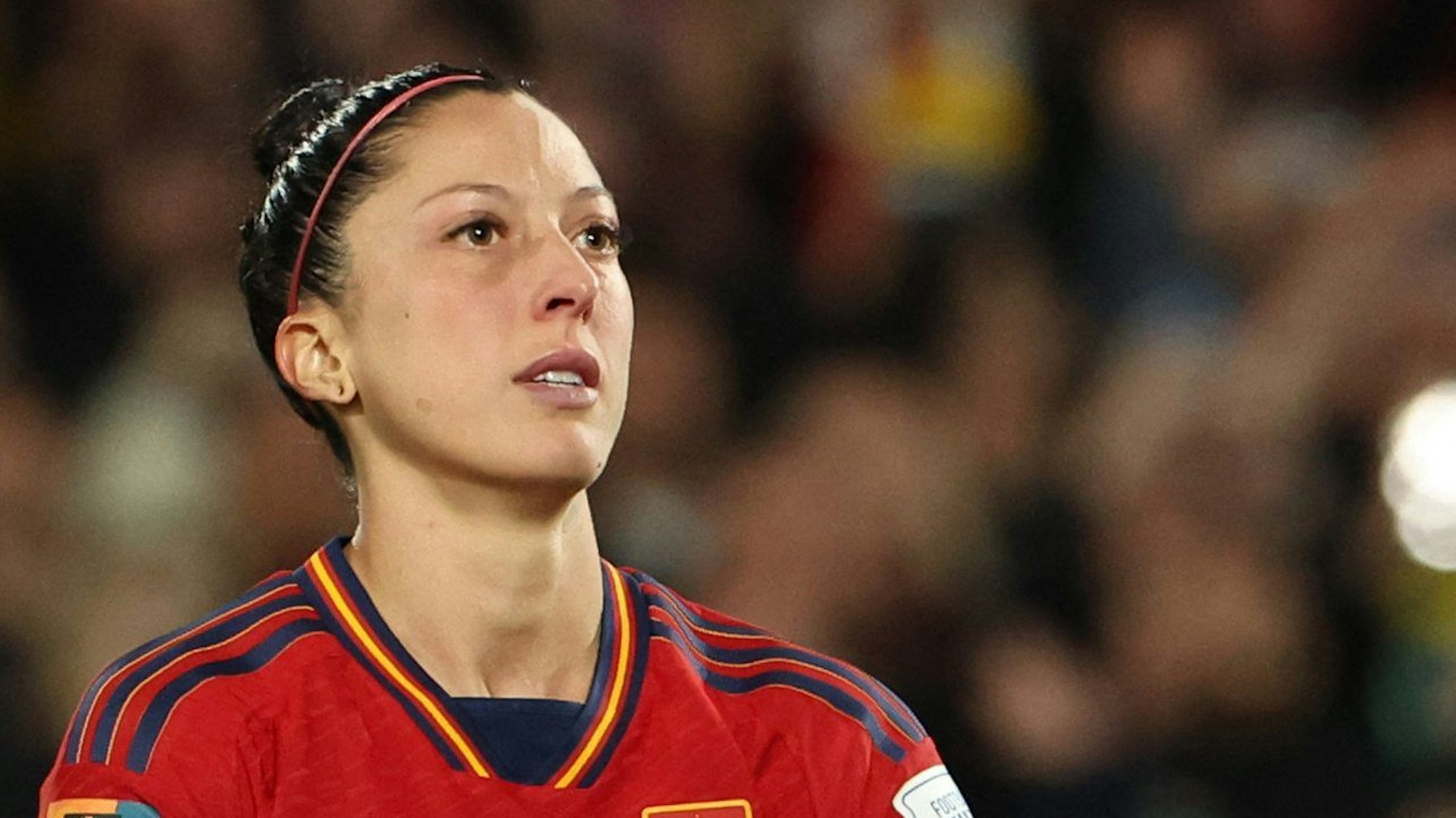 Jennifer Hermoso reagiert auf einen verschossenen Elfmeter.