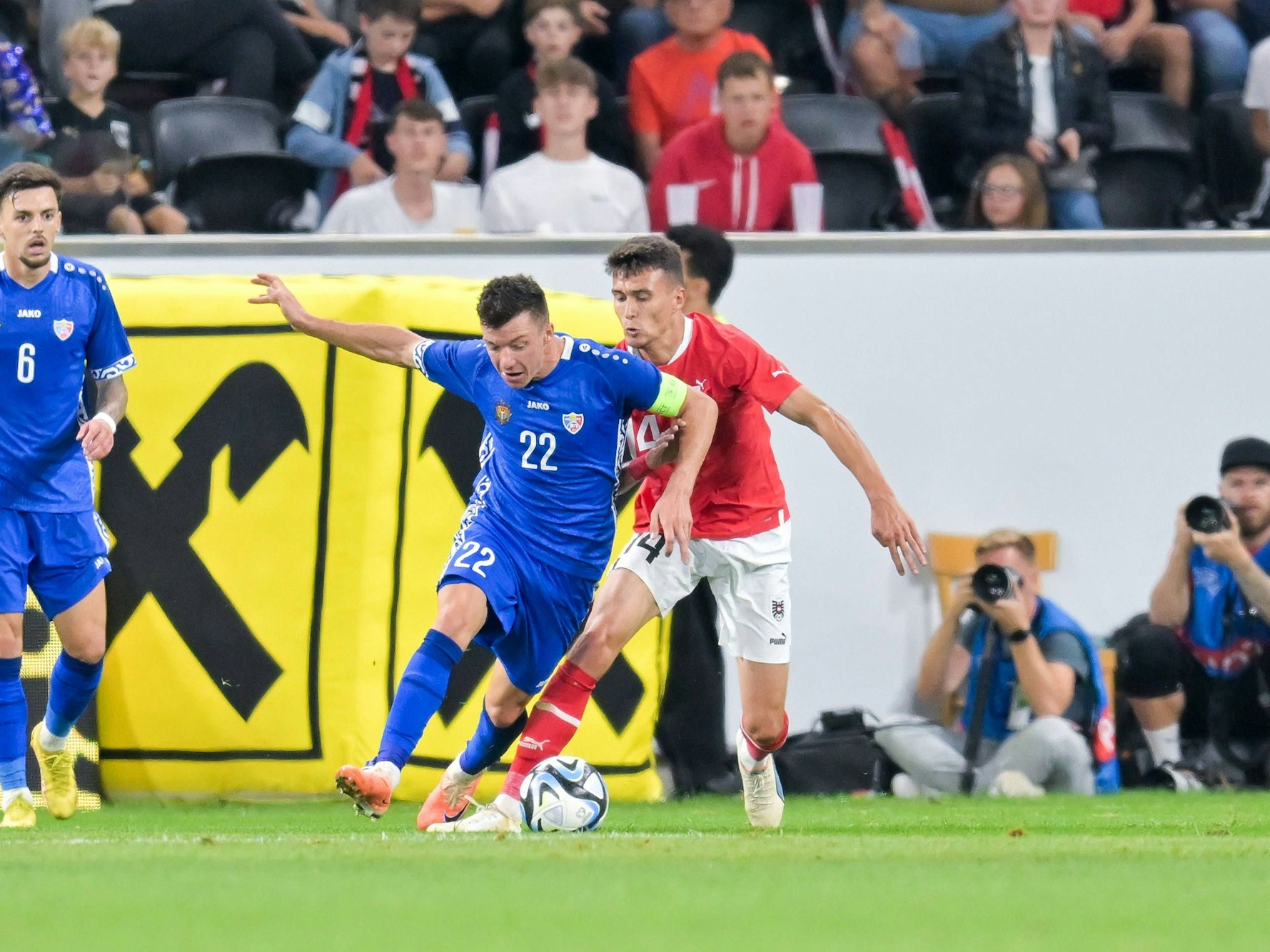 Dejan Ljubicic für Österreich im Einsatz.