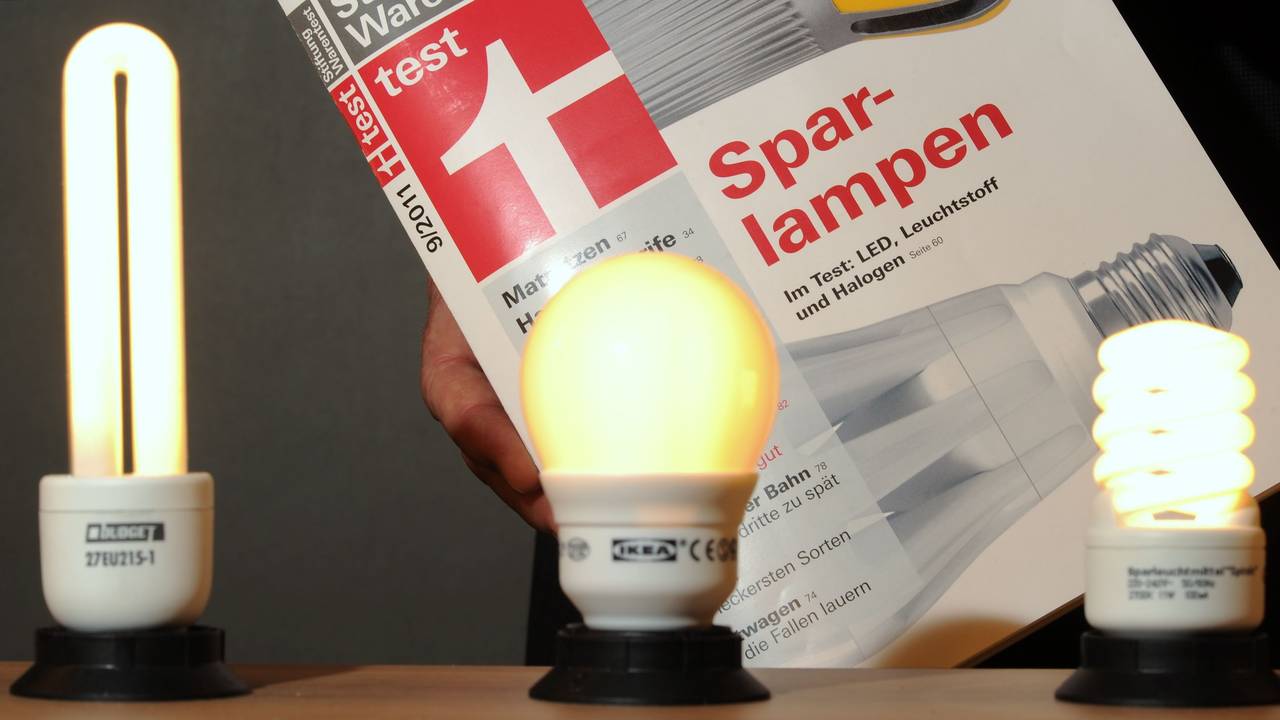 Stiftung Warentest zu Energiesparlampen (25. August 2011)