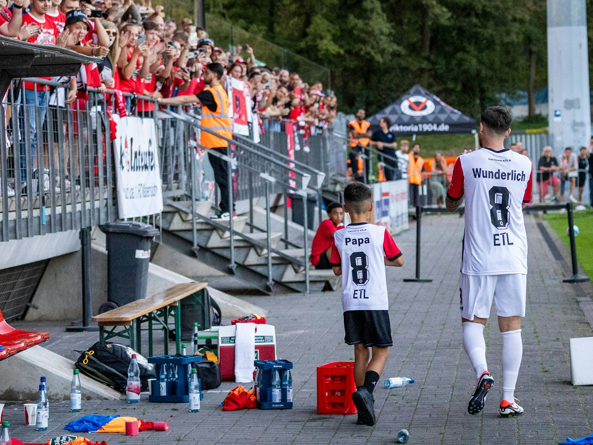Mike Wunderlich beim Abschiedsspiel bei Viktoria Köln.