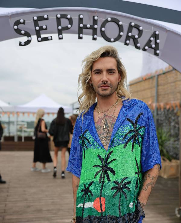 Bill Kaulitz posiert.