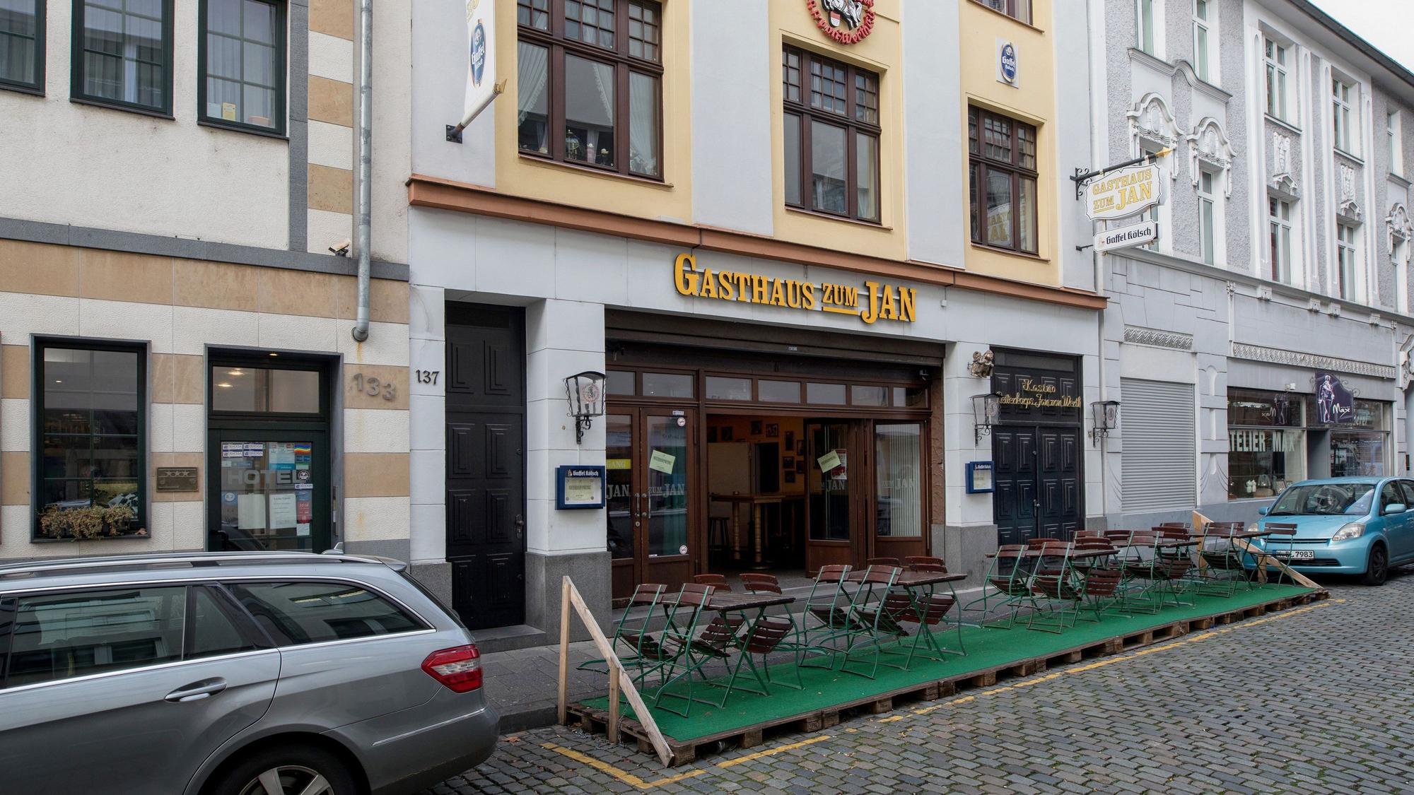 Das Traditionslokal Gasthaus Zum Jan auf der Tieboldsgasse in der Kölner Innenstadt (Archivbild)