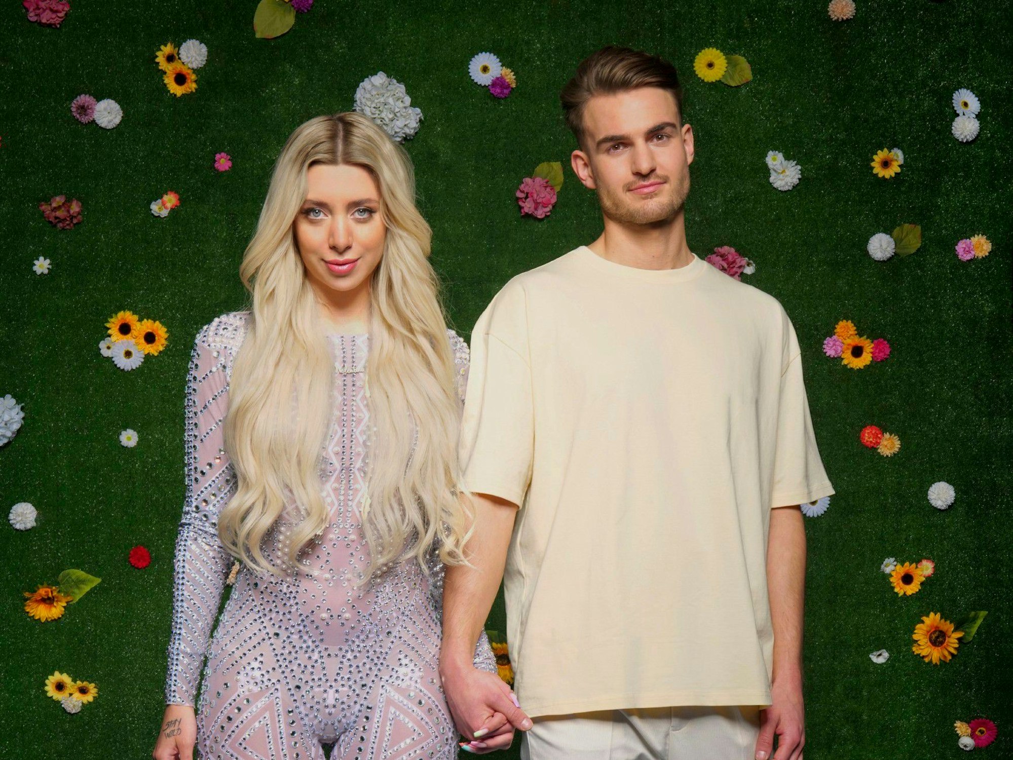 Walentina Doronina, hier gemeinsam mit ihrem Verlobten Can Kaplan.