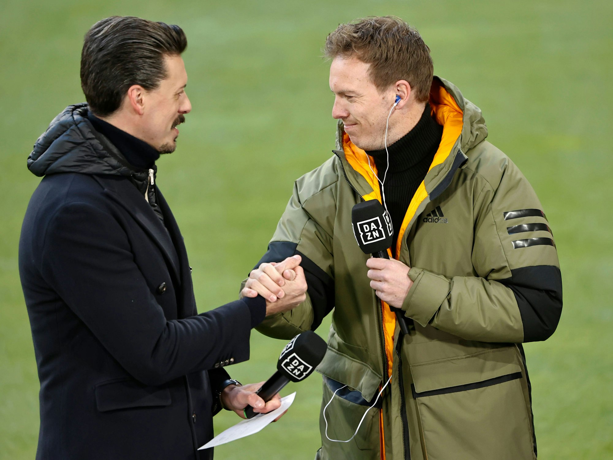 Sandro Wagner und Trainer Julian Nagelsmann vom FC Bayern München.