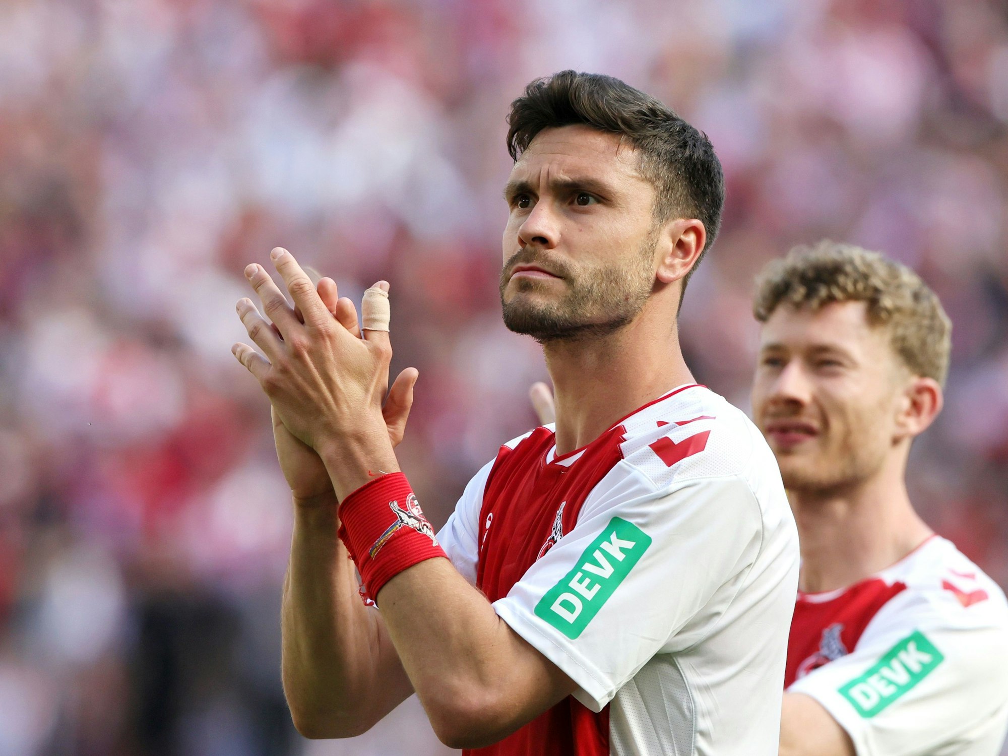 Ex-FC-Kapitän Jonas Hector nach seinem letzten Bundesliga-Spiel für den 1. FC Köln am 27. Mai 2023 gegen Bayern München.