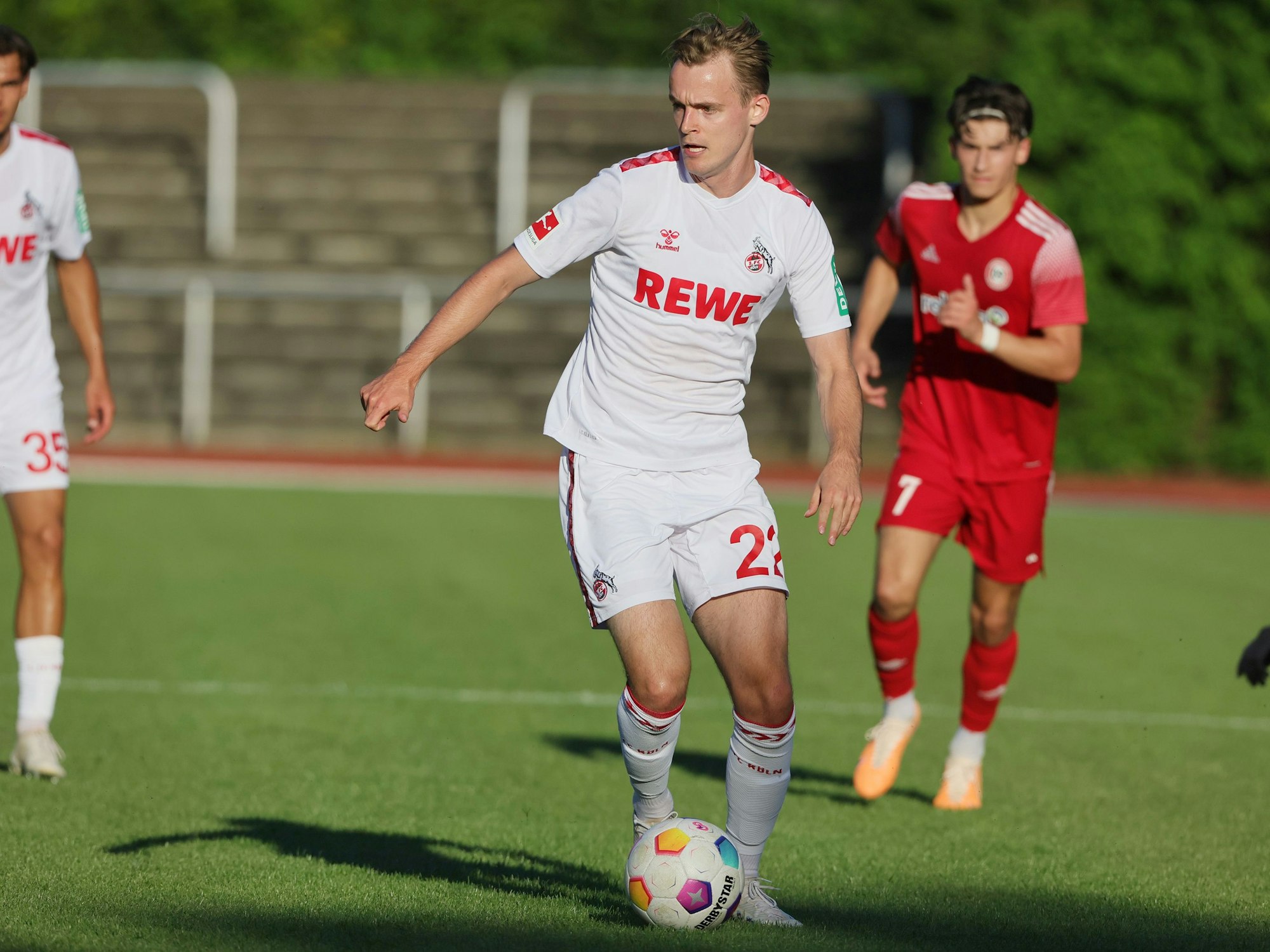 Jacob Christensen im Testspiel beim SV Bergisch Gladbach.