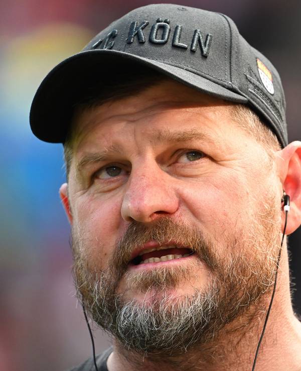 Steffen Baumgart in Nahaufnahme.