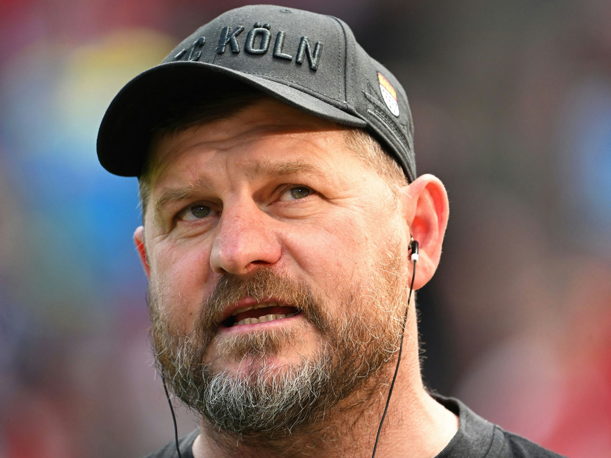 Steffen Baumgart in Nahaufnahme.