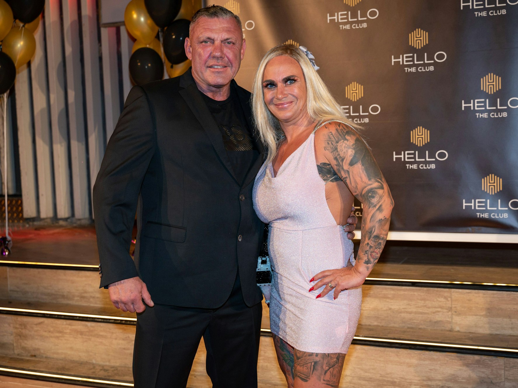 Andreas und Caro Robens lächeln.