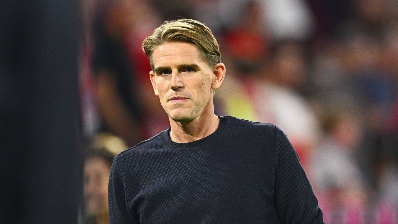 Christoph Freund, neuer Sportdirektor FC Bayern München, kommt in die Arena.